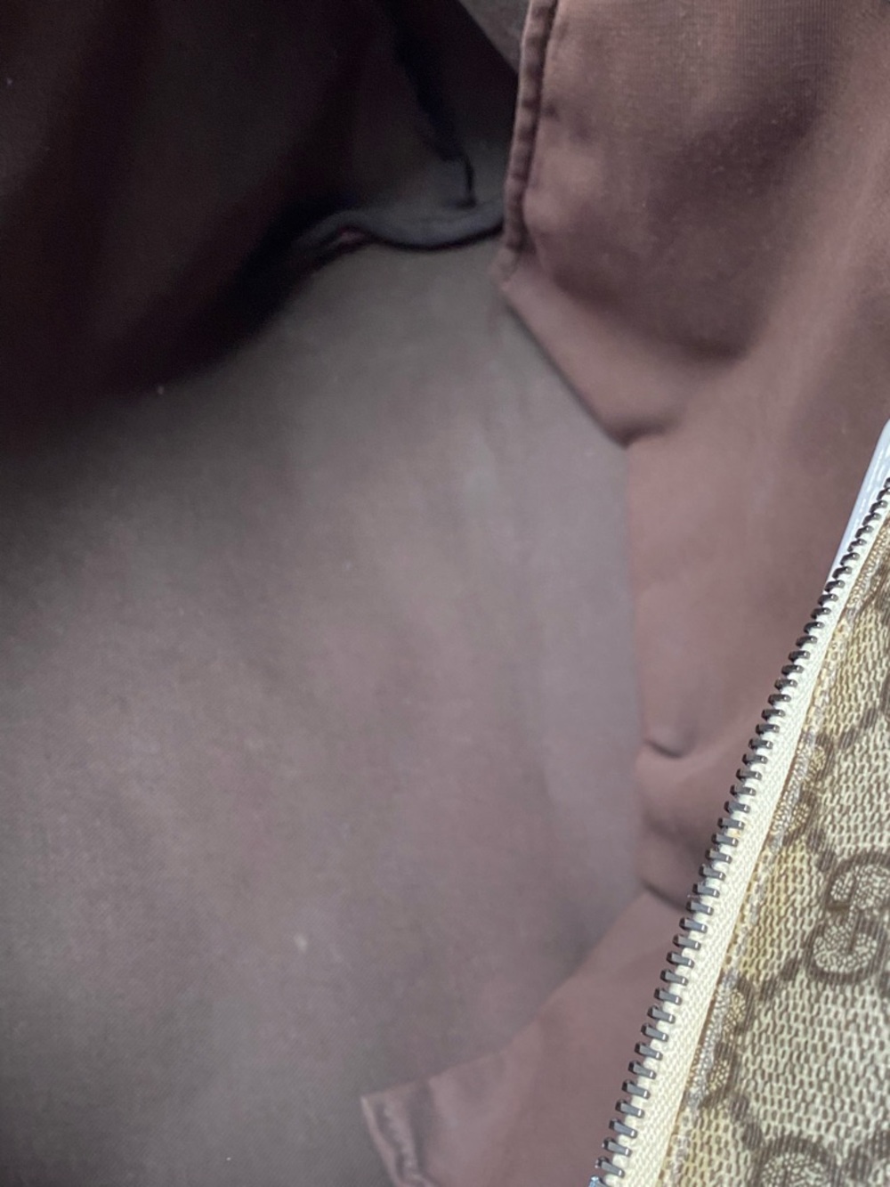 Gucci Beige GG Supreme Canvas Tote with Cream Leather Trim - Picture 12 of 17